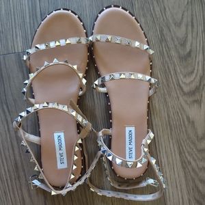 Travel by Steve Madden shoes